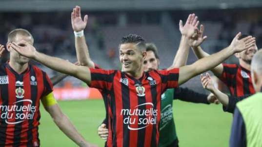 ob_ab99e4_ben-arfa-realise-un-gros-debut-de-sais_zpsmdannviv